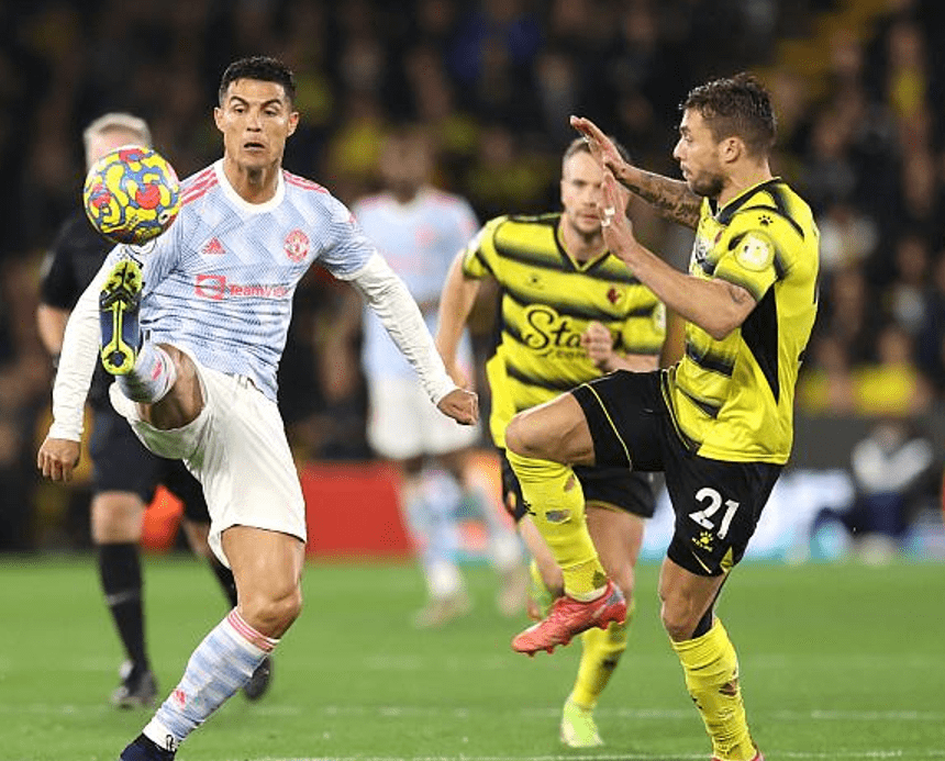 开云官网-沃特福德客场失利，英超劲旅连遭击败