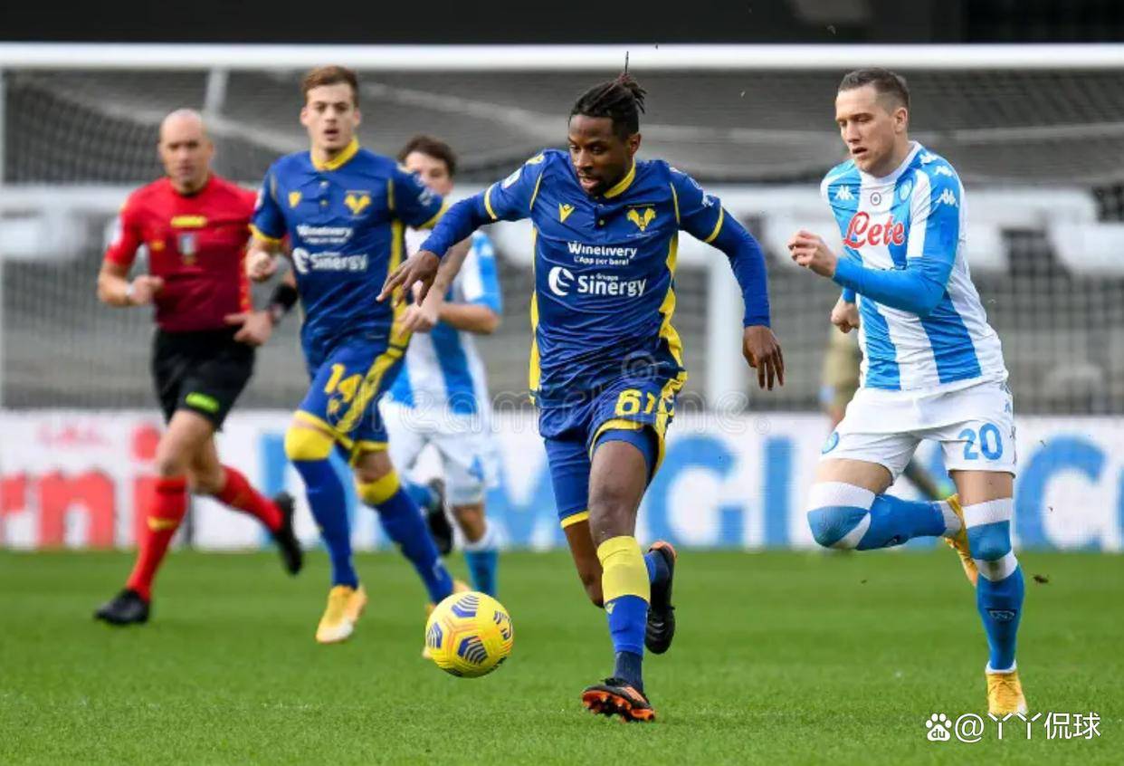 包含那不勒斯主场大捷，稳固前四位置，信心十足的词条